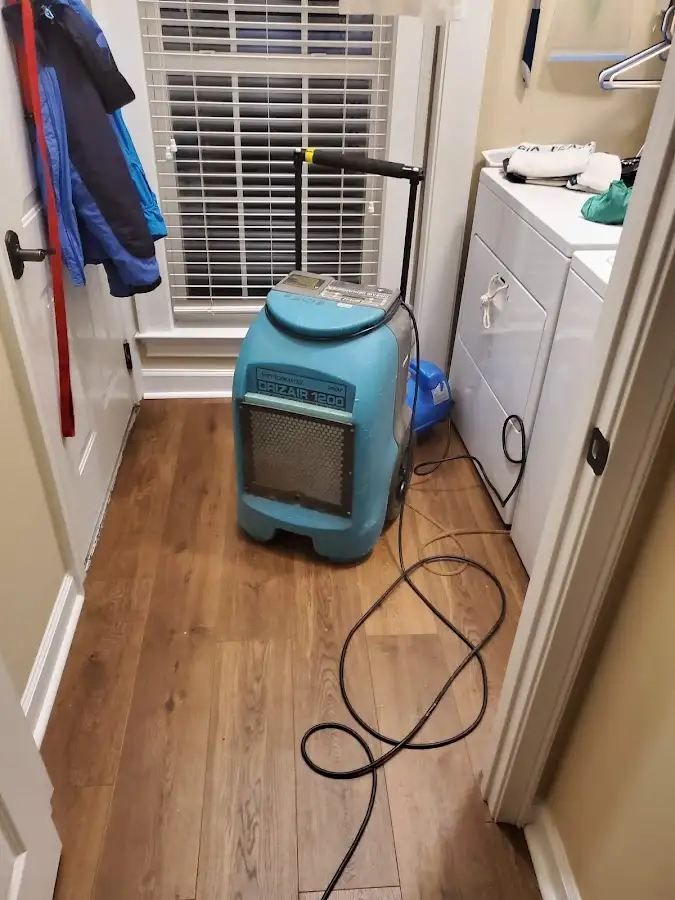 Commercial dehumidifier deployed for Flood Damage Cleanup in Auburn